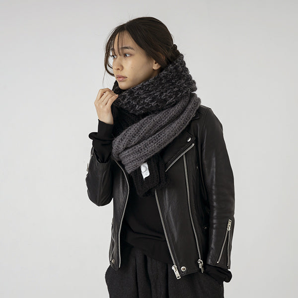 Sublime SB231-0201 HAND KNIT LONG MUFFLER
