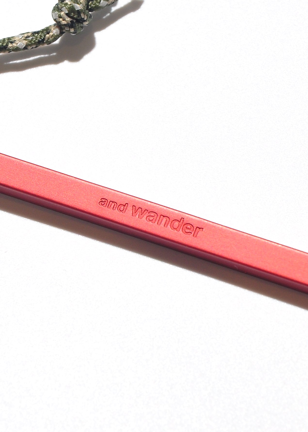 AND WANDER AW01-AA132 holder