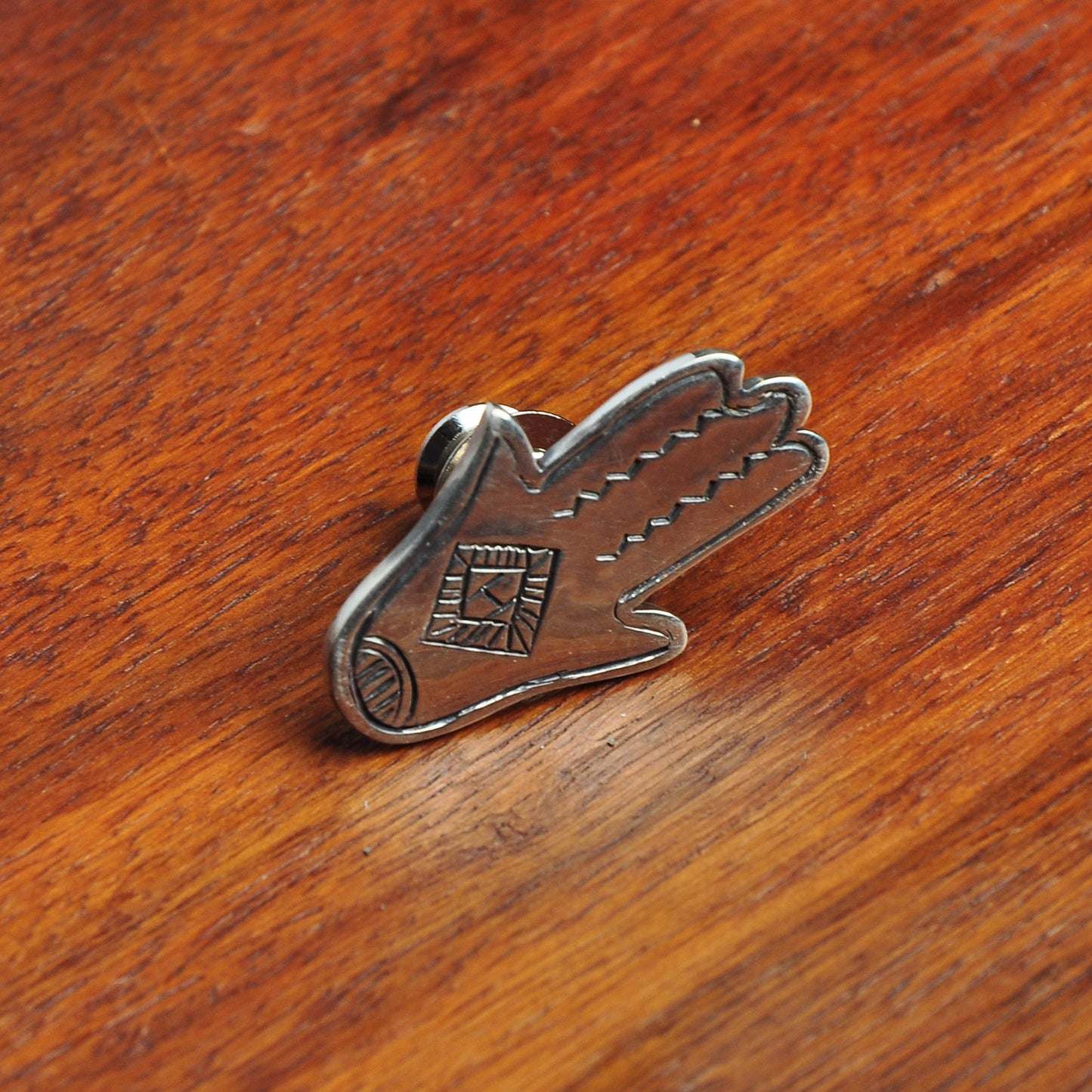 HRM 1803 P2 Hand Motif Pin Brooch