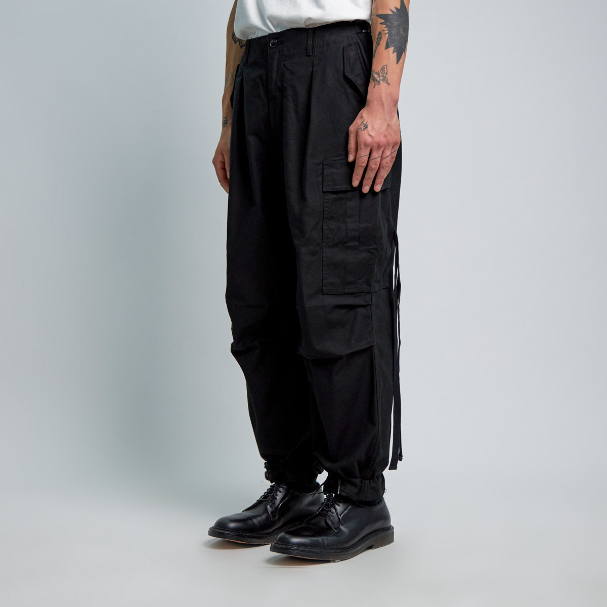 EASTLOGUE ELE-PMT-PT04 FIELD PANTS WIDE FIT - BLACK BACK SATIN