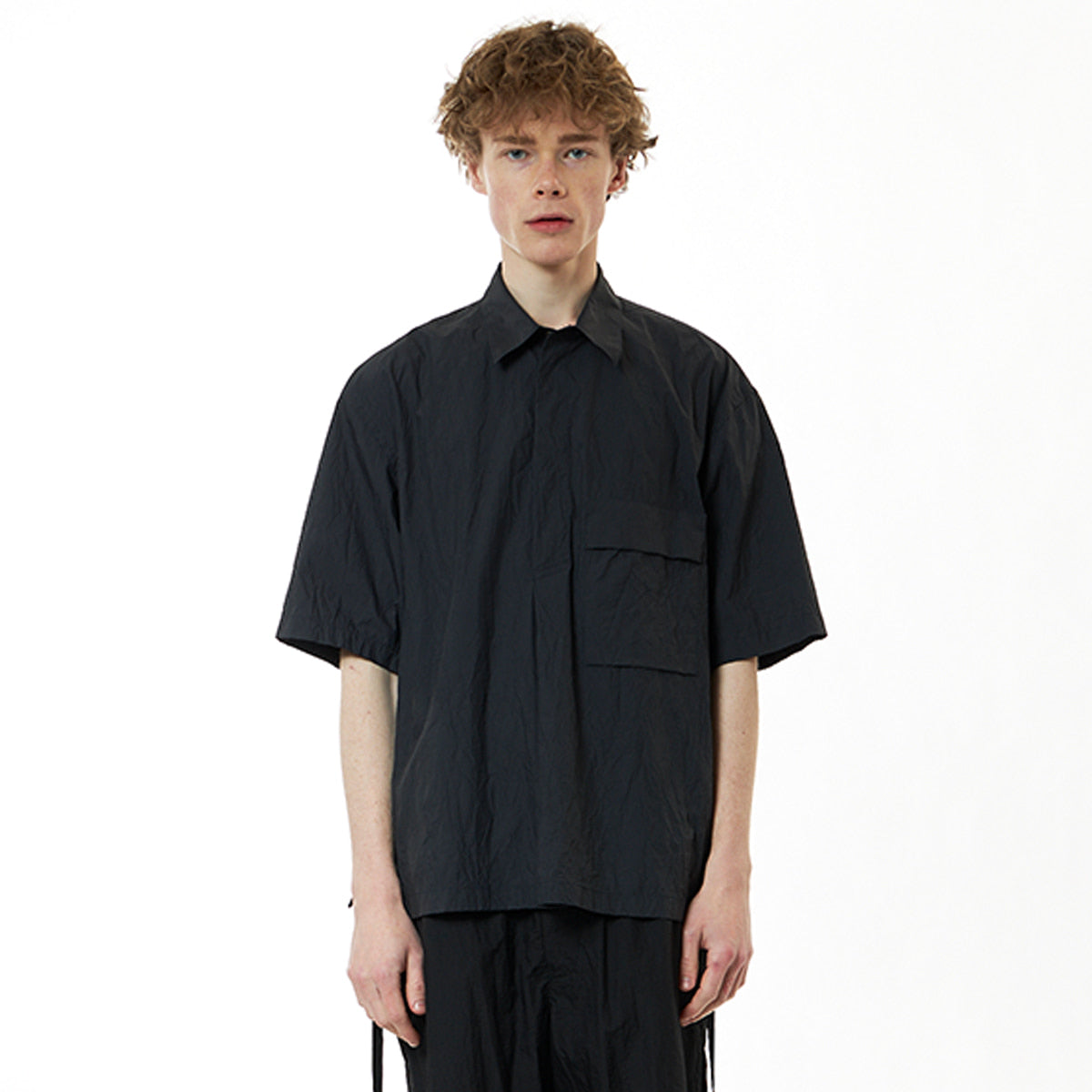 UNAFFECTED UN-SS21HS04 PULLOVER HALF SHIRT - CHARCOAL