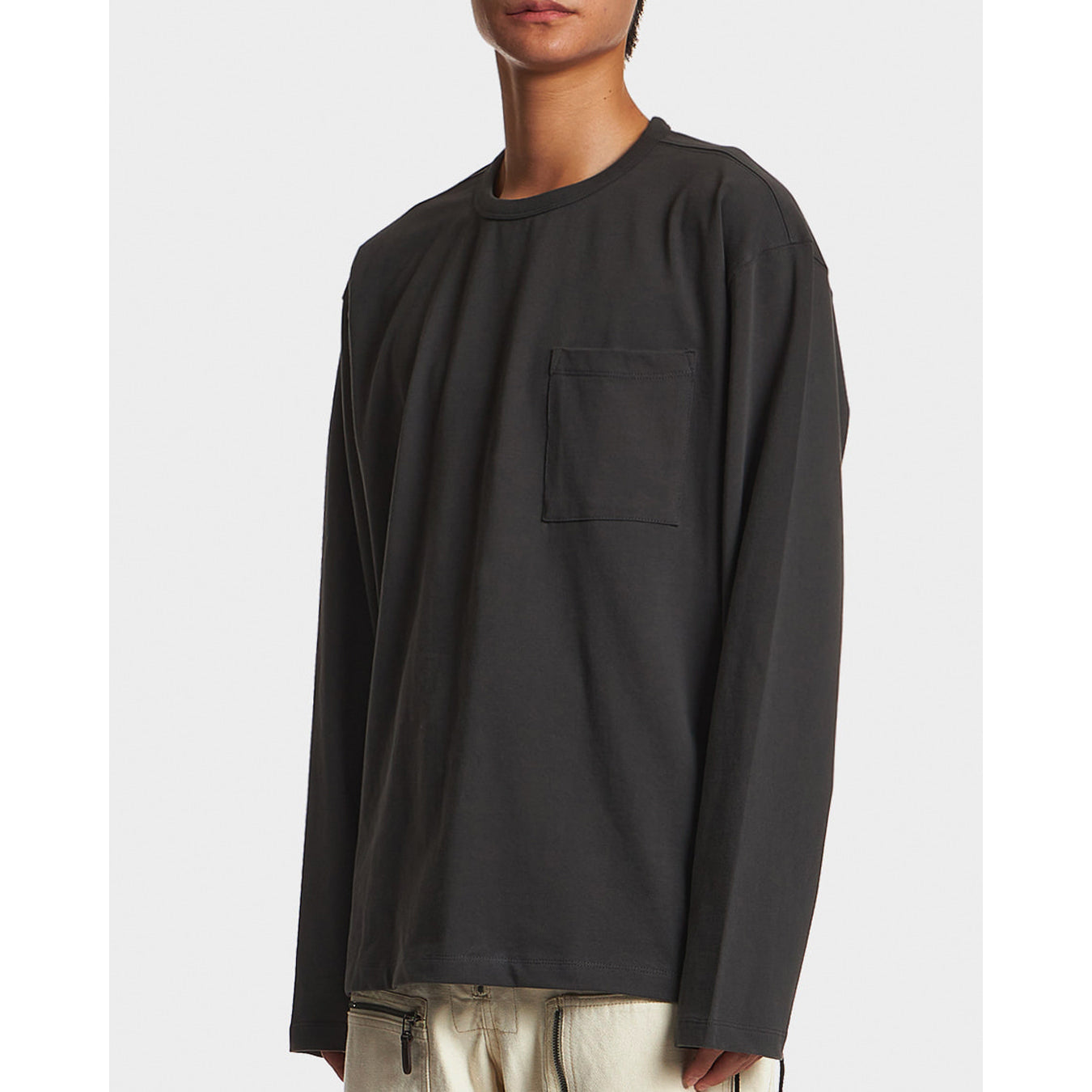 EASTLOGUE 2121FWCS02 L.S FLACK T SHIRT- CHARCOAL