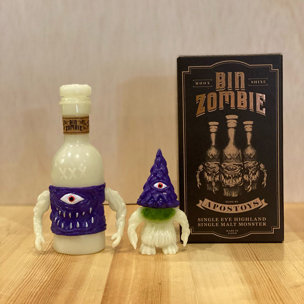apostoys ビンゾンビ　クリア成形　造花入り　ソフビ Sofvi APOSTOYS 蓄光 ソフビ BIN ZOMBIE – WANDERS*