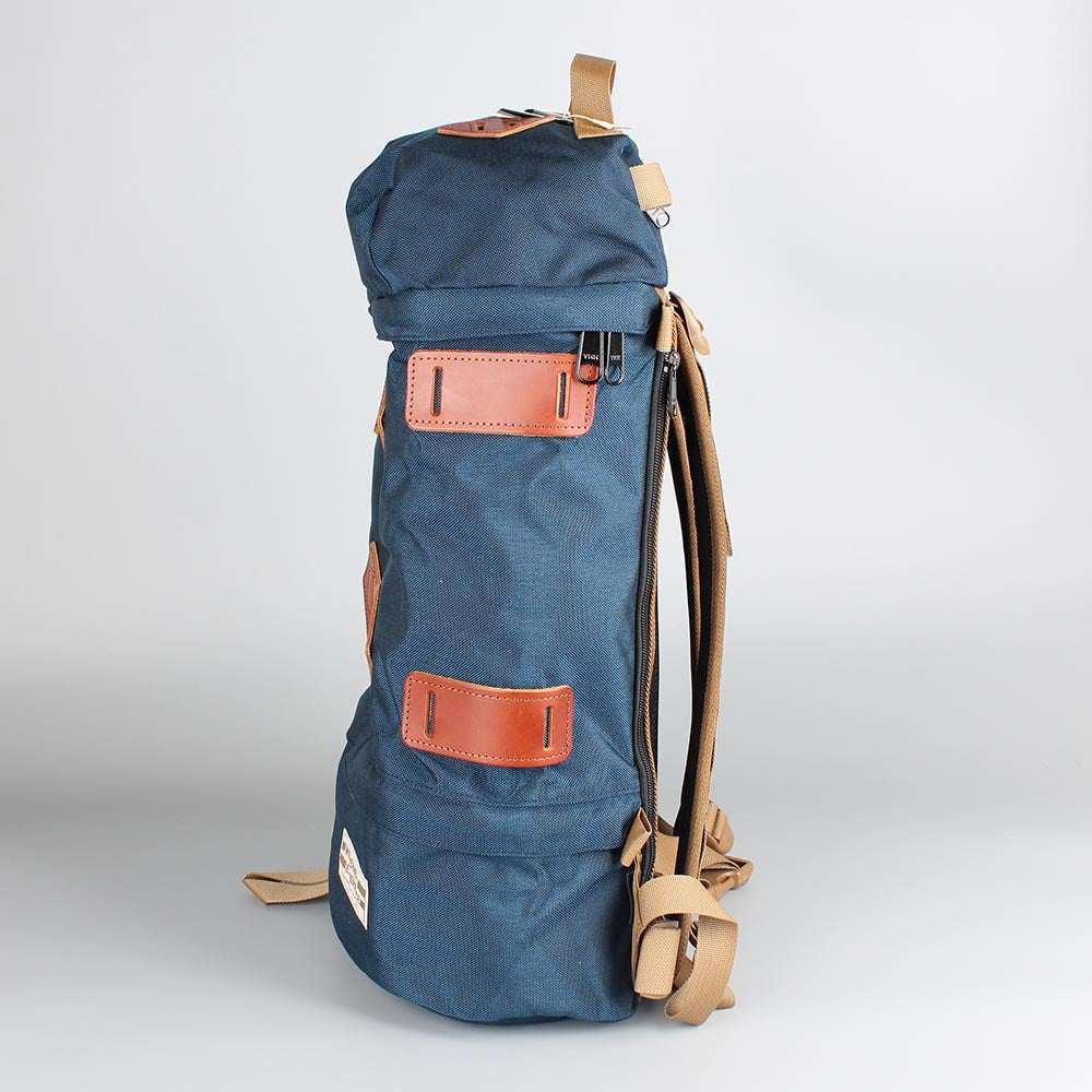 WILDERNESS EXPERIENCE Wraparound Backpack