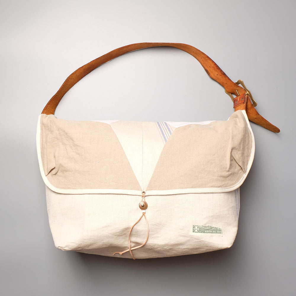 バッグ YAVO-LAB JEFFERSON KILT MESSENGER BAG Yavo Lab JEFFERSON QUILT MESSENGER BAG – WANDERS*