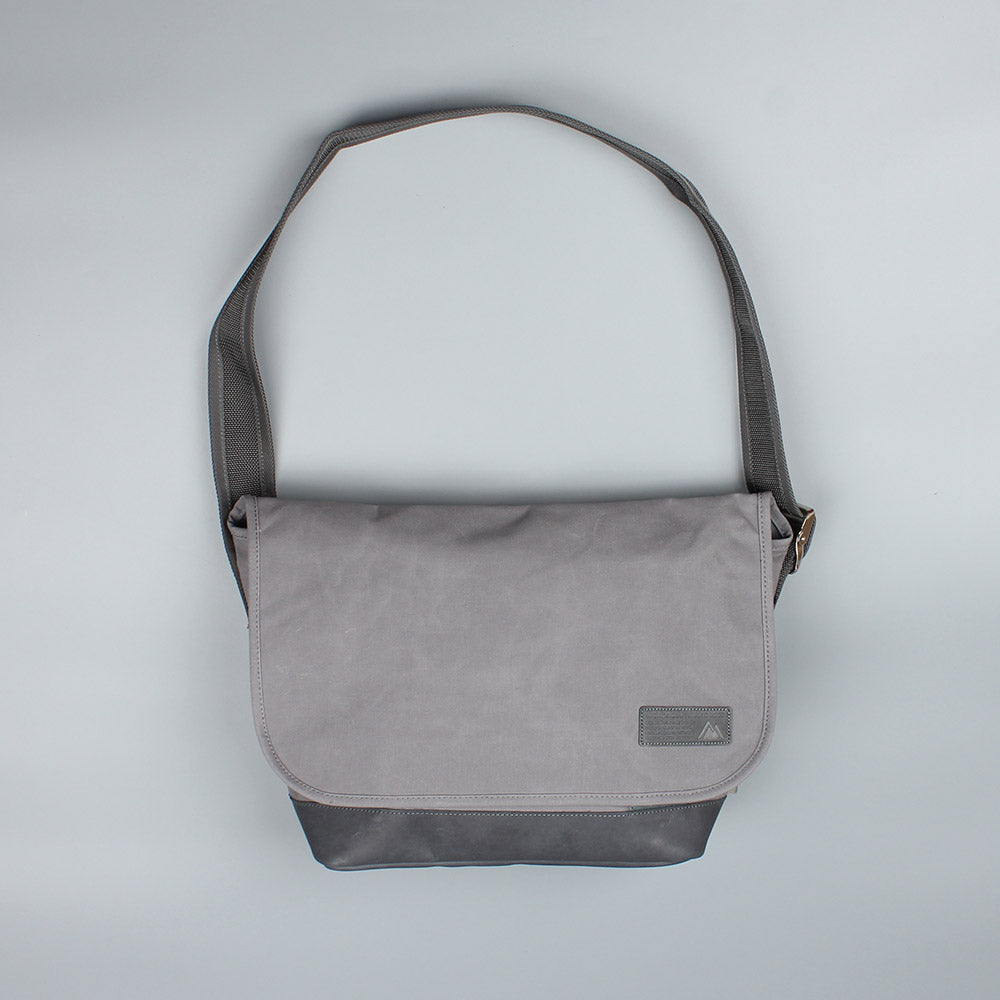 ANONYM CRAFTSMAN DESIGN NOAH SHOULDER BAG V2