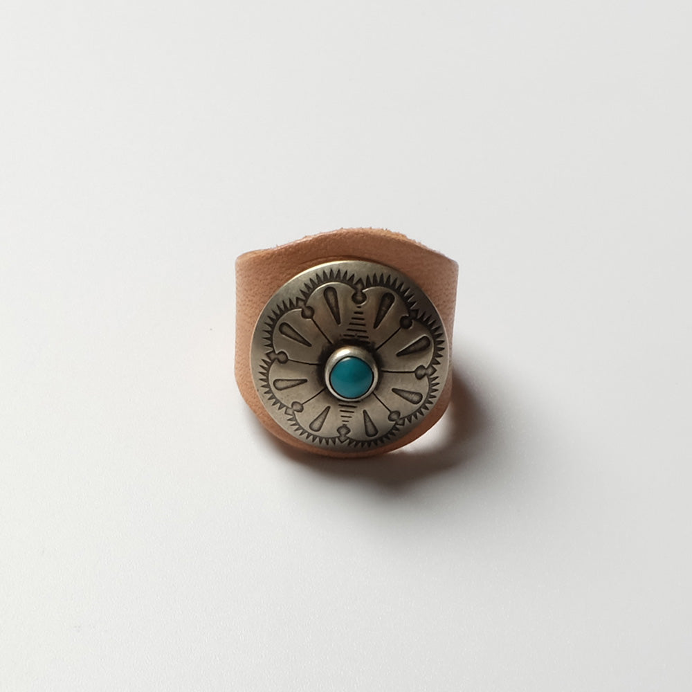 YUKETEN Leather Ring w/ Concho