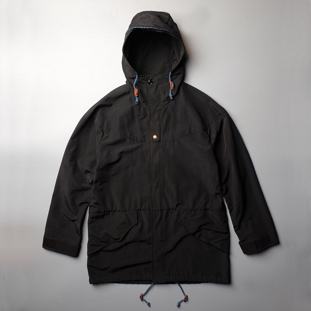 SOULIVE Long Mountain Shell Parka