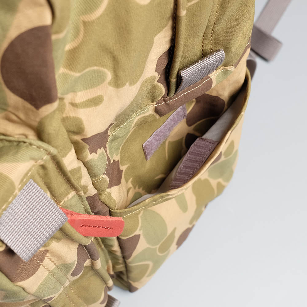 MT. RAINIER DESIGN Original Two Pocket Pack Camo