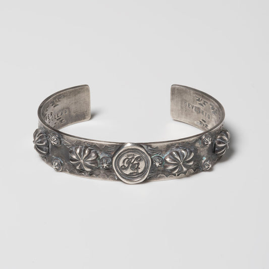 SEVESKIG Silver Bangle (Seveskig)