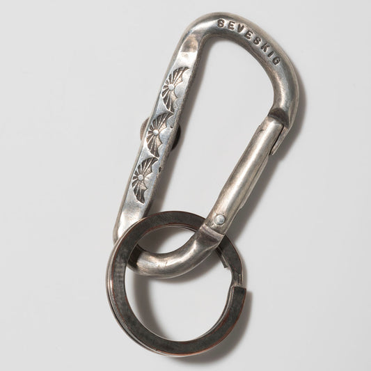 SEVESKIG Silver Carabiner