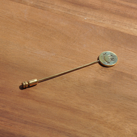 HRM 1807P1B H Smile Hat Pin