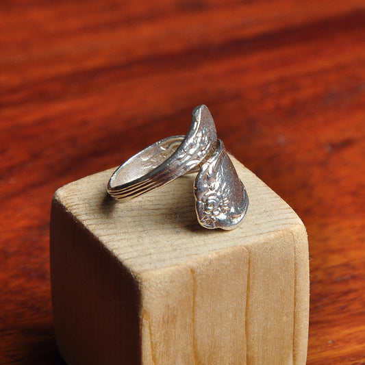 HRM 1403 GR5 Spoon Ring