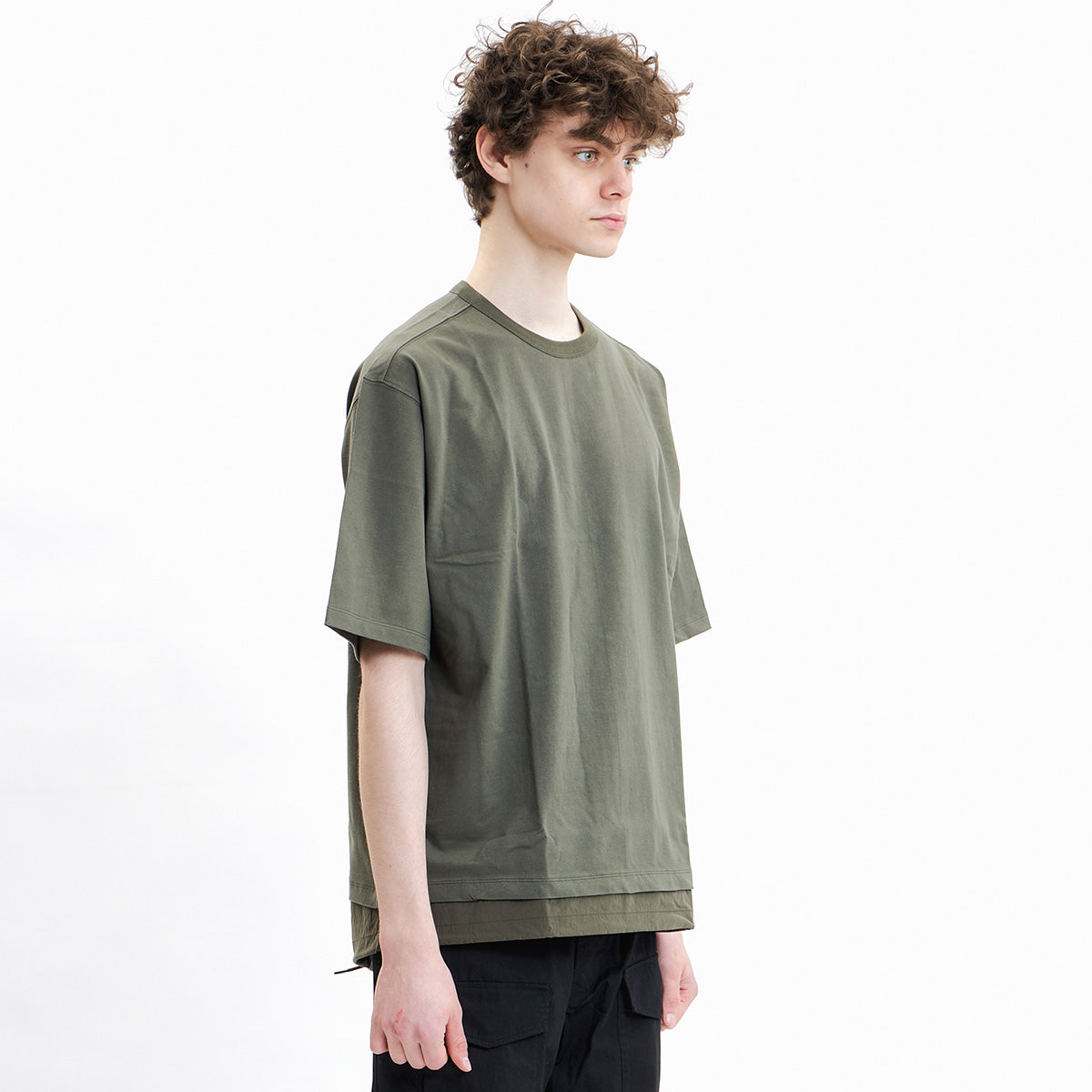 EASTLOGUE 2021SSCS03 FISHTAIL T-SHIRT - OLIVE