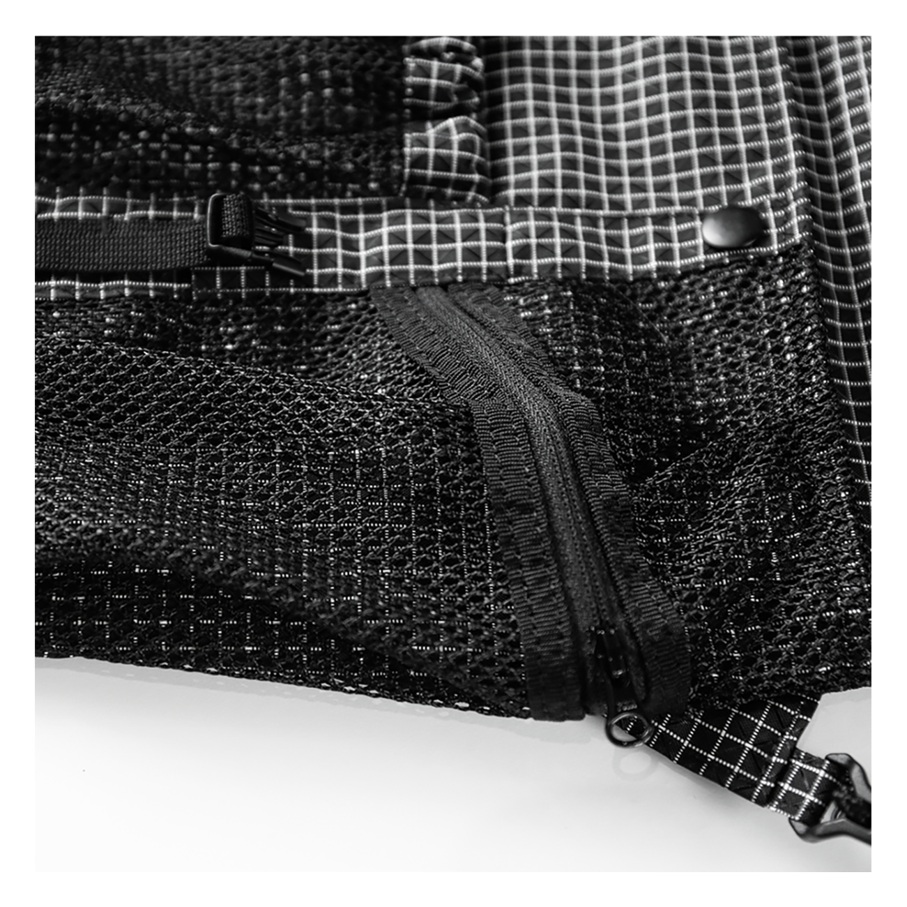 CAYL Seorak 5 Grid Mesh- Black