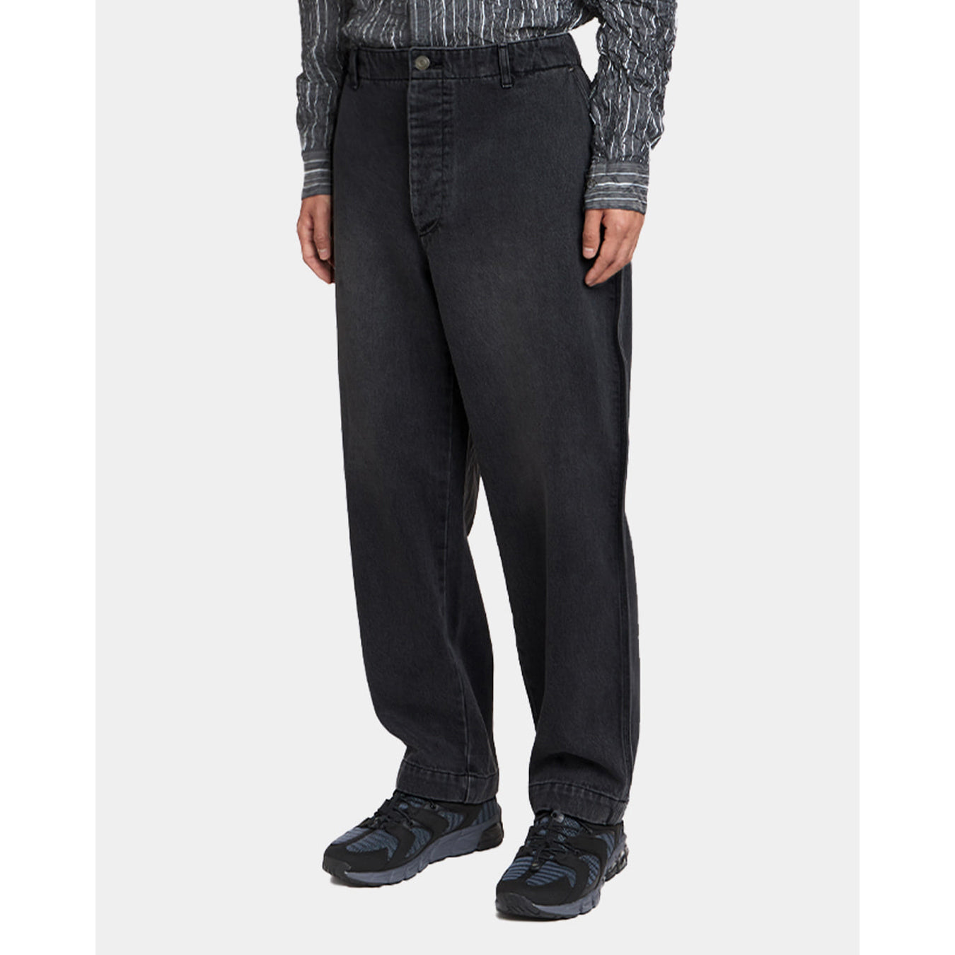 UNAFFECTED UN-FW21PT06 CONTRAST STITCH PANTS- BLACK