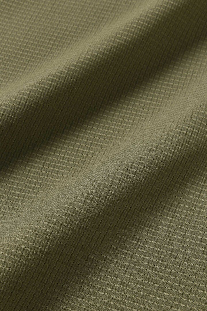 AND WANDER tech short sleeve shirt