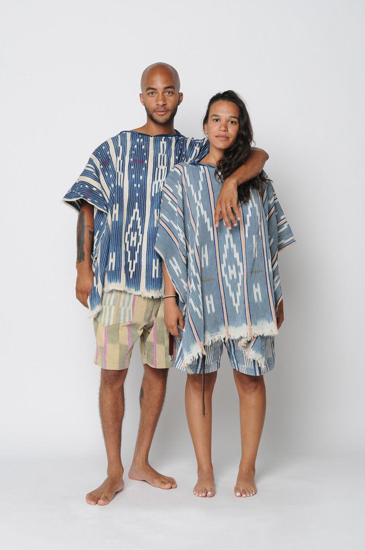MONITALY M29501 PONCHO - HANDWOVEN AFRICAN INDIGO CLOTH, STRIPE (ONE OF A KIND)