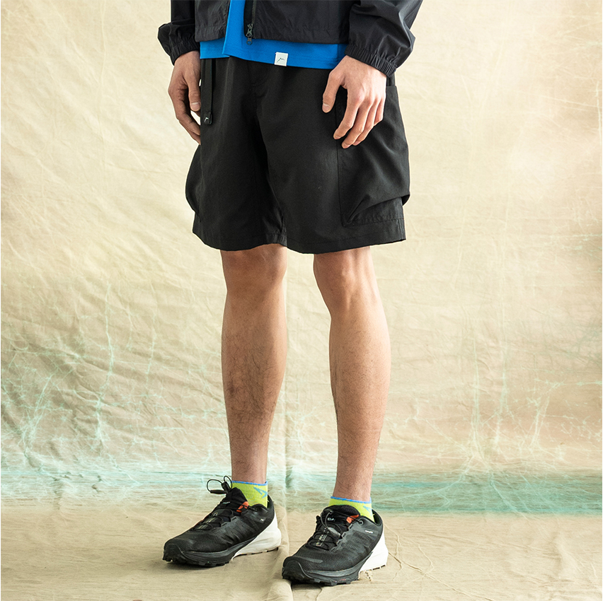 CAYL Multi Pocket Shorts / Black