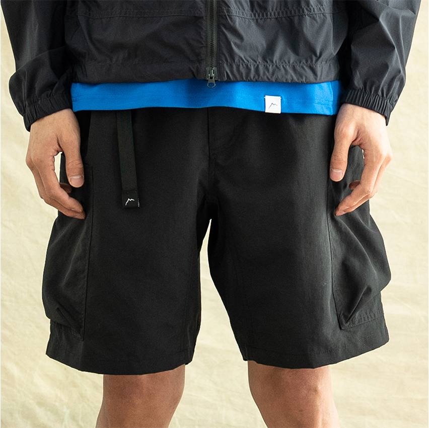 CAYL Multi Pocket Shorts / Black