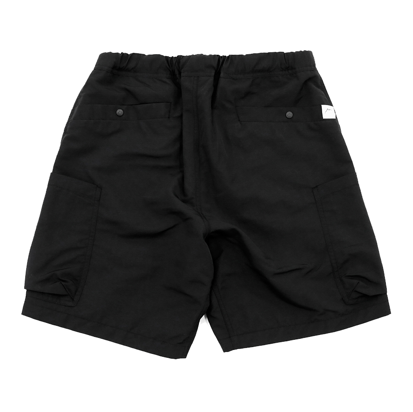 CAYL Multi Pocket Shorts / Black