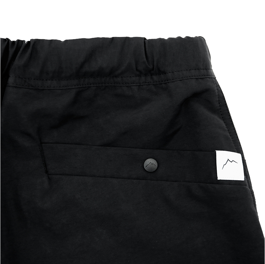 CAYL Multi Pocket Shorts / Black