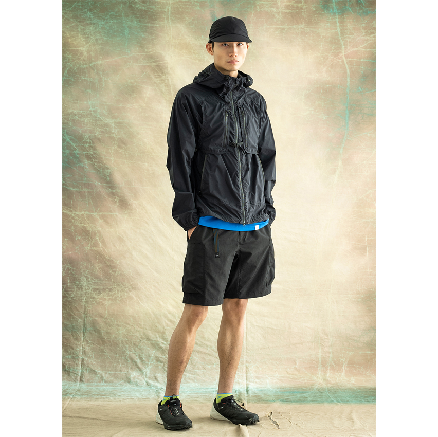 CAYL Multi Pocket Shorts / Black