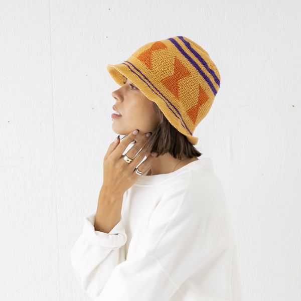Sublime SB221-0405 FINE HAND KNIT HAT