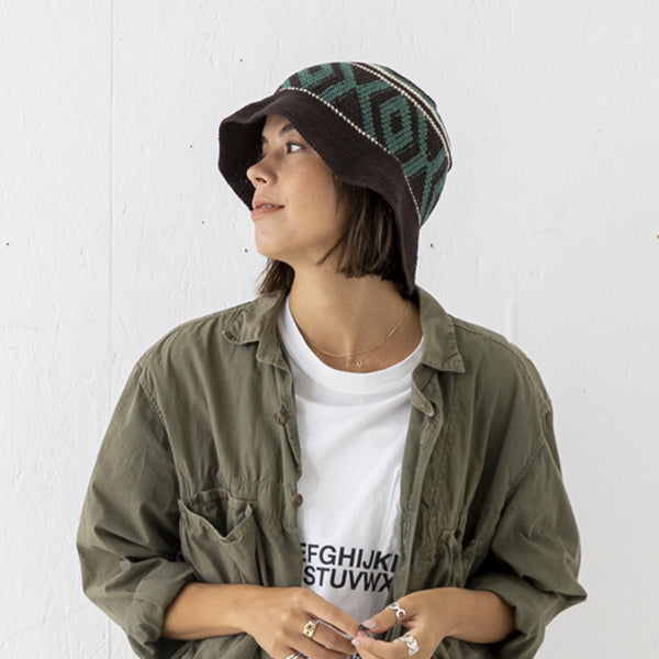 Sublime SB221-0405 FINE HAND KNIT HAT