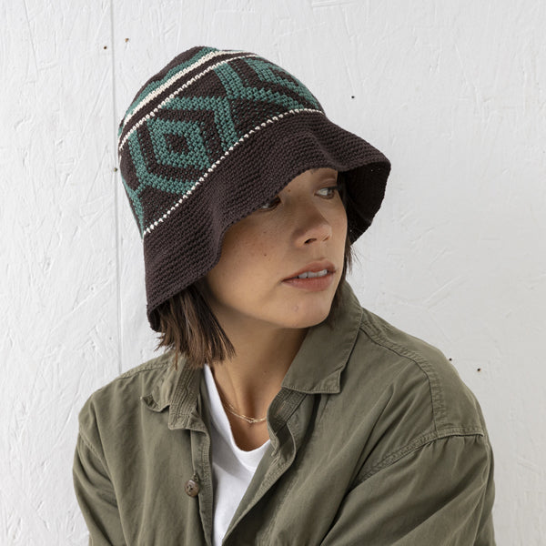 Sublime SB221-0405 FINE HAND KNIT HAT